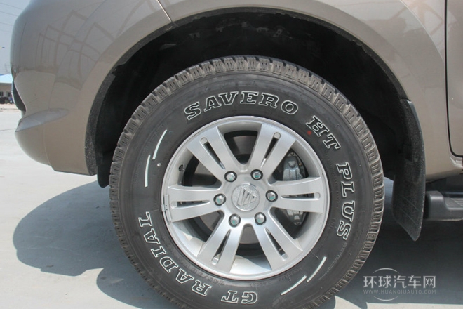 2012款 2.8T柴油四驅基本型