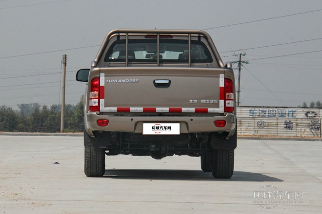 2012款 2.8T柴油四驅基本型