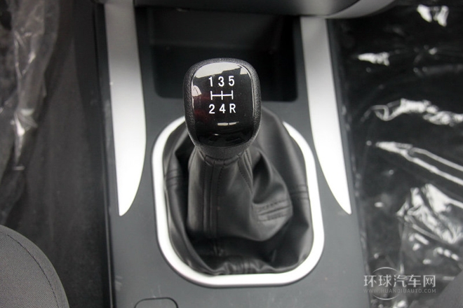 2012款 2.8T柴油兩驅基本型