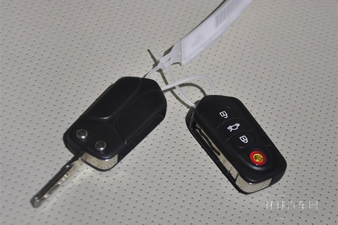 2014款 6.0L 幟尊版