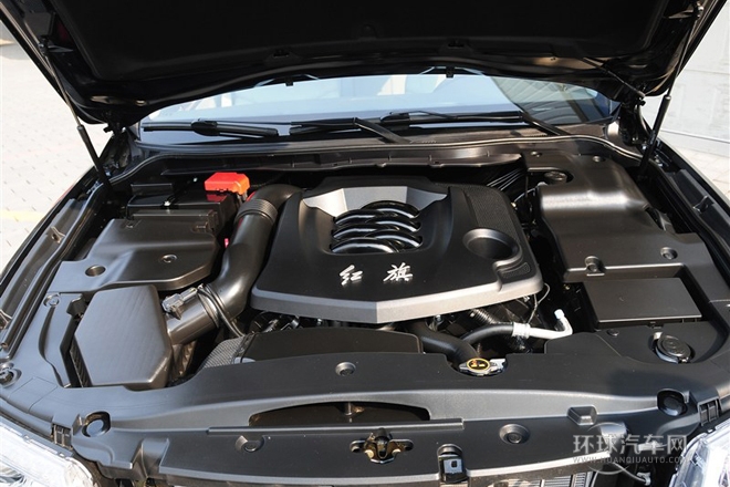 2013款 3.0L 尊貴型