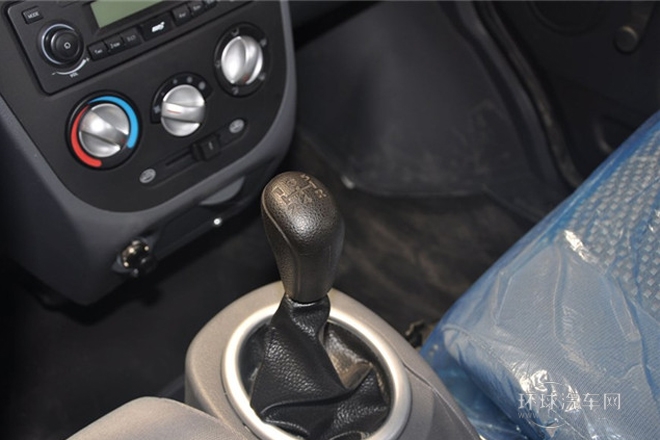 2013款 1.2L超值版 基本型A12