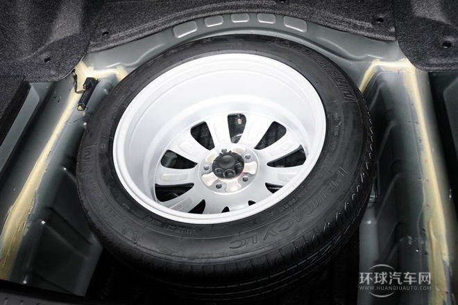 2013款 3.0L 豪華型