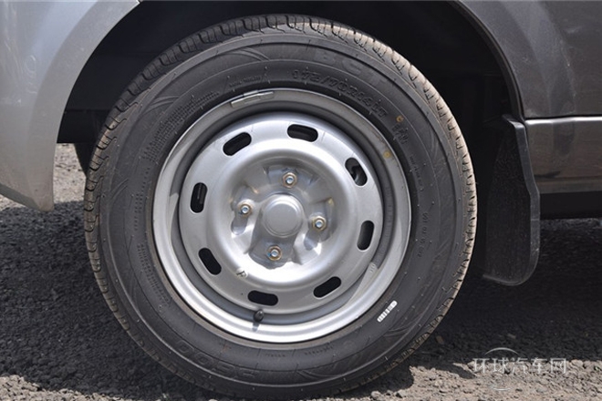 2013款 1.2L超值版 基本型A12