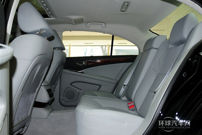 2013款 2.0T 尊貴型