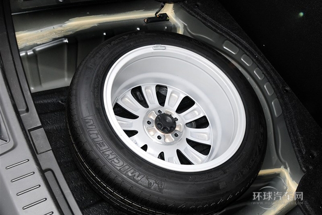 2013款 2.0T 豪華型