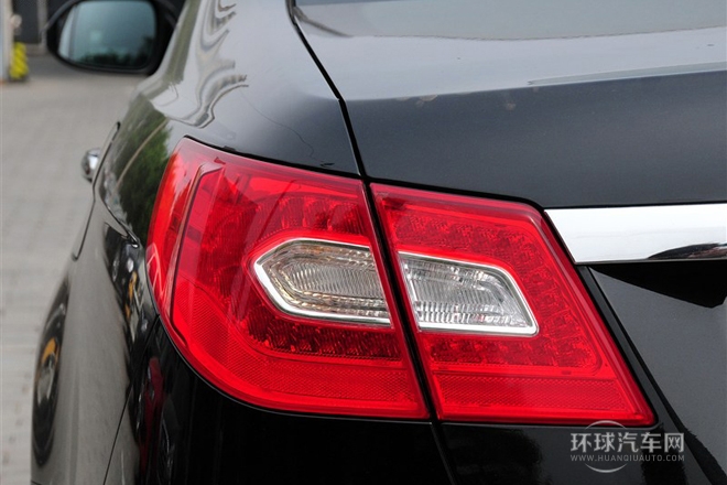 2013款 2.0T 豪華型