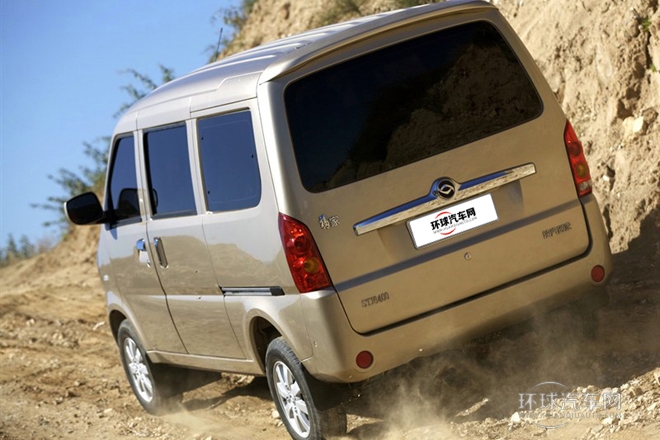 2014款 1.3L-6400A豪華型