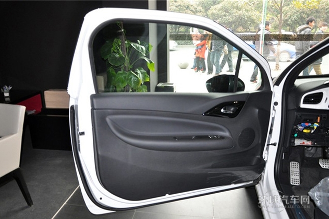 2012款 1.6L 時尚版