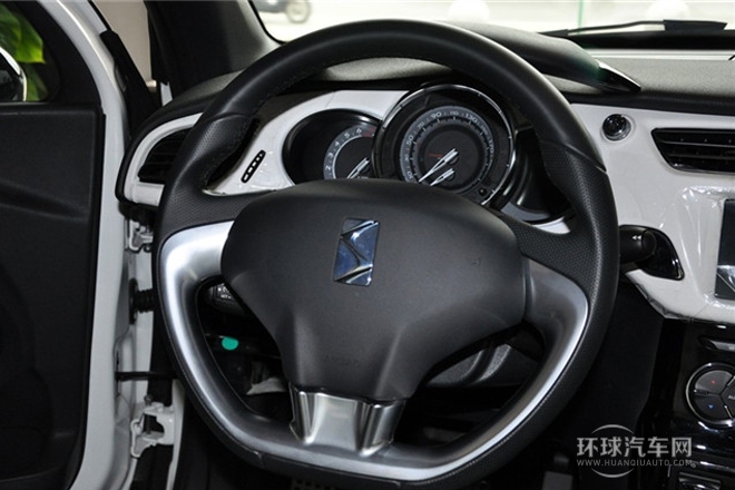 2012款 1.6L 時(shí)尚版