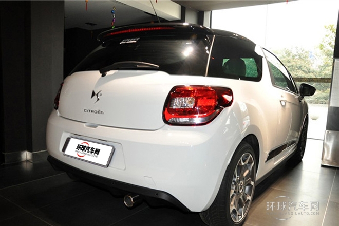 2012款 1.6L 時尚版