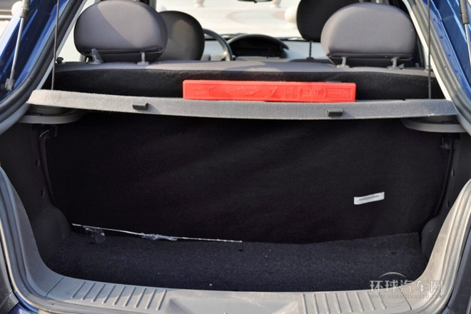 2010款 1.3L 自動豪華型