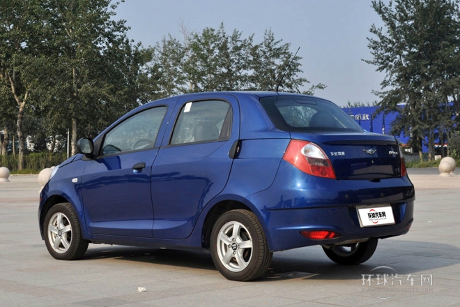 2010款 1.3L 自動豪華型