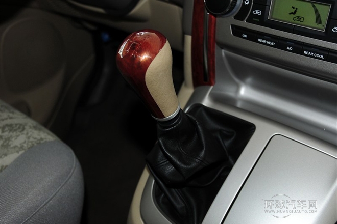 2012款 2.0L財富快車舒適版4Gi-VVT