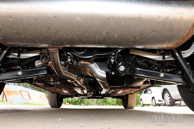 2012款 1.6XE 風 5MT 2WD