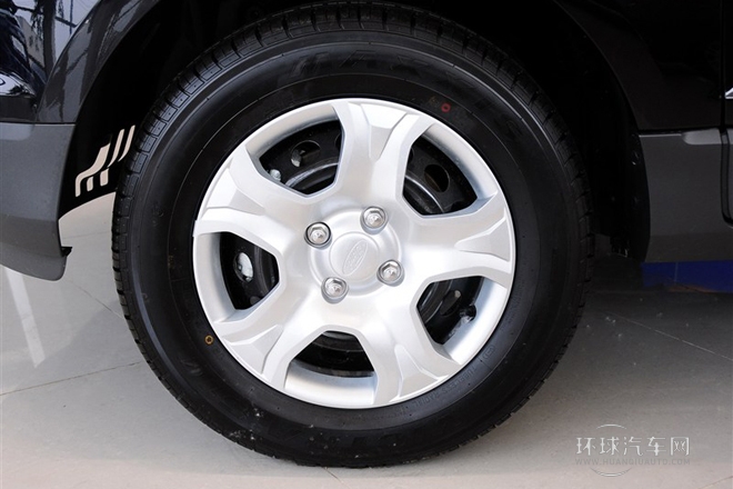 2013款 1.5L 手動舒適型