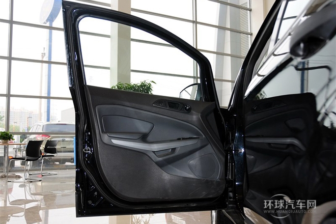 2013款 1.5L 手動舒適型