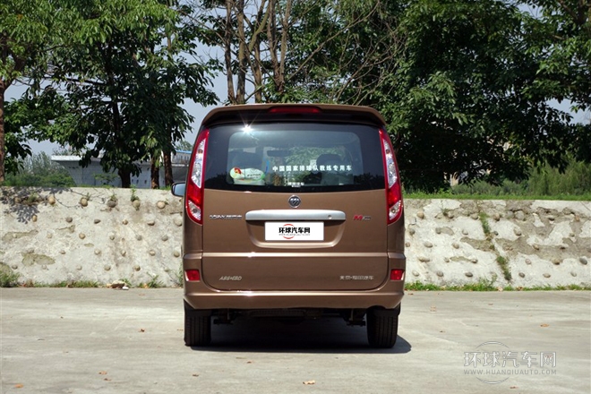 2012款 2.0L商務(wù)版標(biāo)準(zhǔn)型長(zhǎng)軸4G63