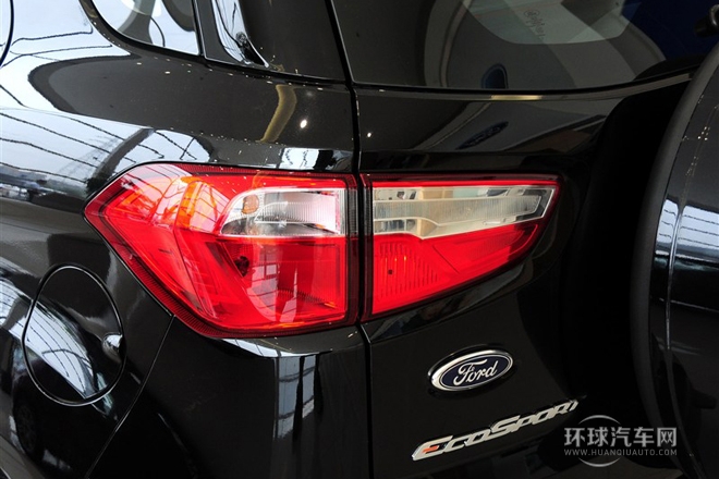 2013款 1.5L 手動舒適型