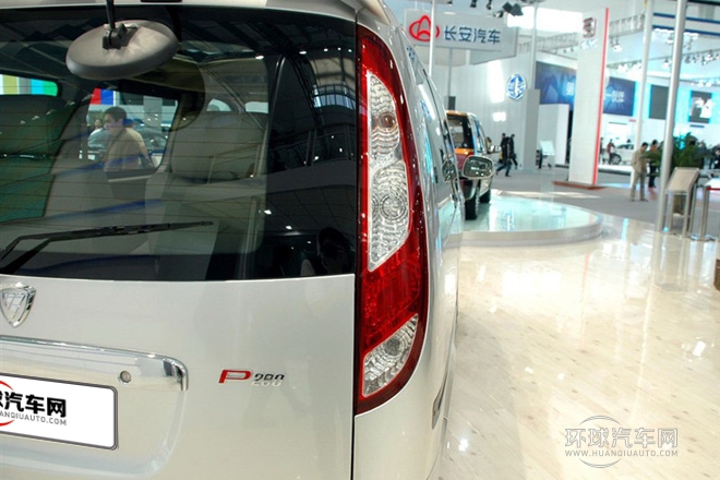 2010款 2.4L財富快車標準版M240-4G64