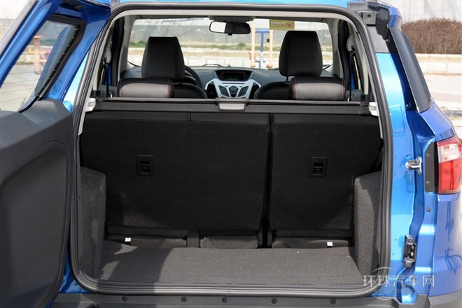 2013款 1.5L 手動尊貴型