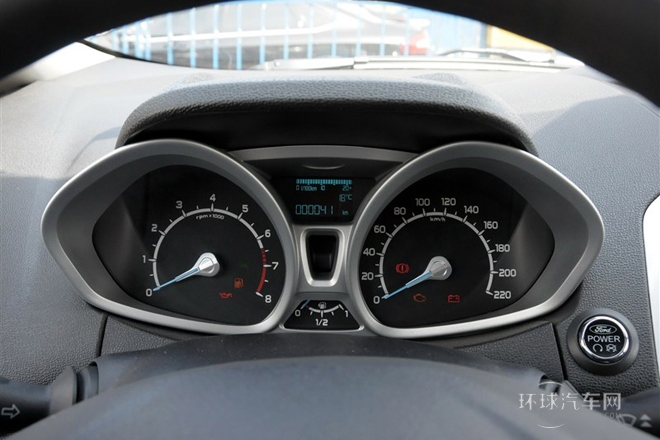 2013款 1.5L 手動尊貴型