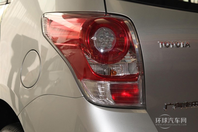 2014款 星耀 180E 手動精英版