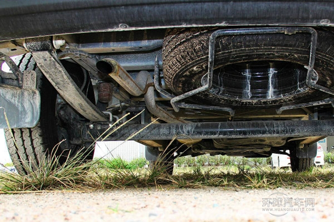 2014款 2.5T傲運(yùn)通短軸中頂