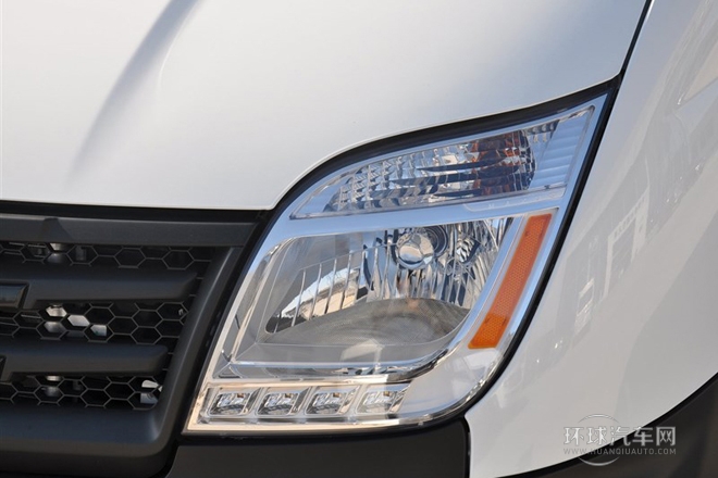 2014款 2.5T傲運通長軸中頂