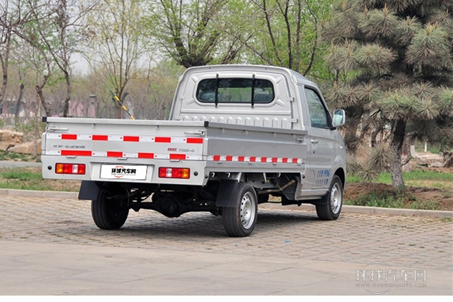 2013款 1.0L 標準版