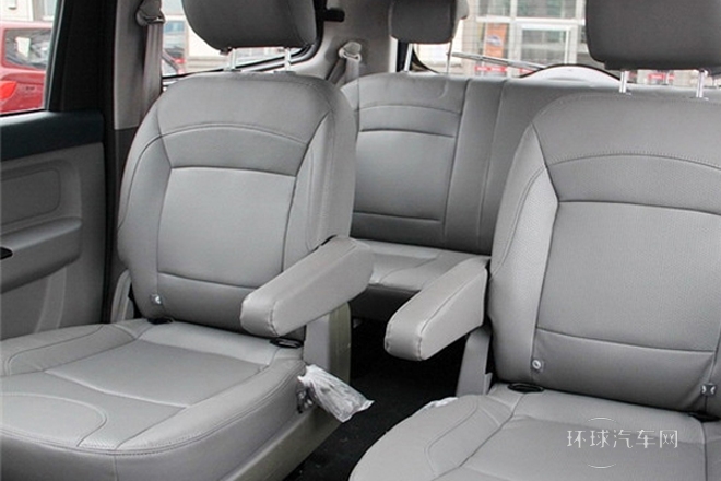 2014款 1.5L超豪華型