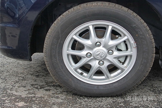 2014款 1.5L超豪華型