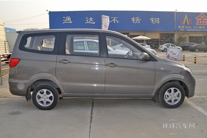 2013款 1.5L時尚型