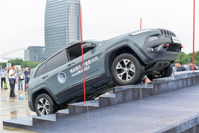 2014款 5.7L 旗艦尊悅版