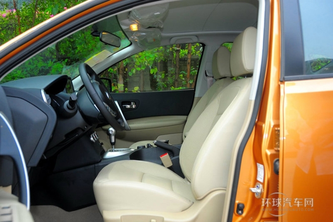 2012款 2.0XV 龍 CVT 4WD