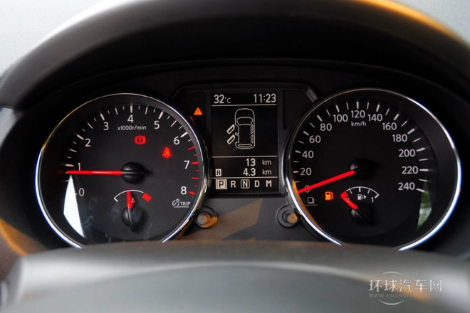 2012款 2.0XV 龍 CVT 4WD