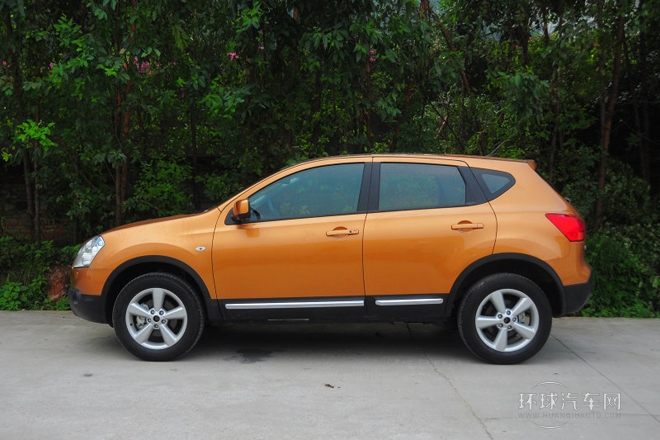 2012款 2.0XV 龍 CVT 4WD