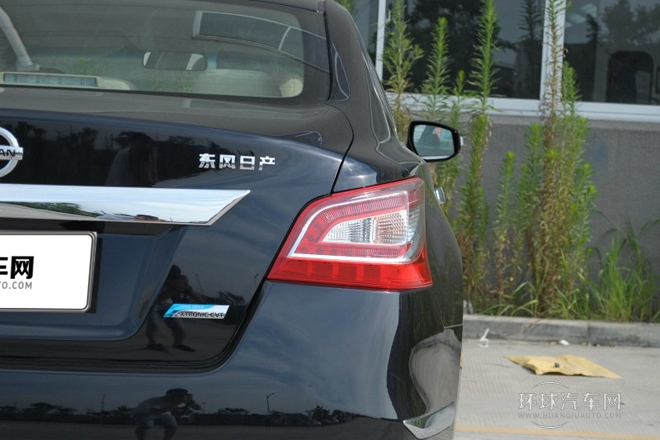 2013款 2.0L XE時尚版