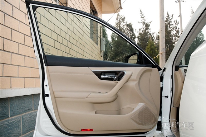 2013款 2.0L XL舒適版