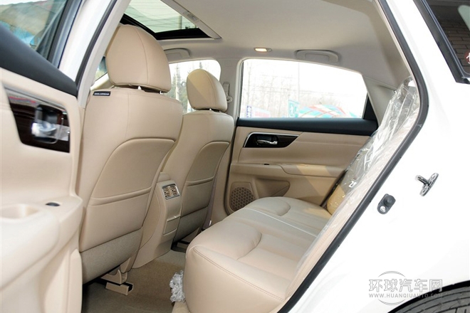 2013款 2.0L XL舒適版