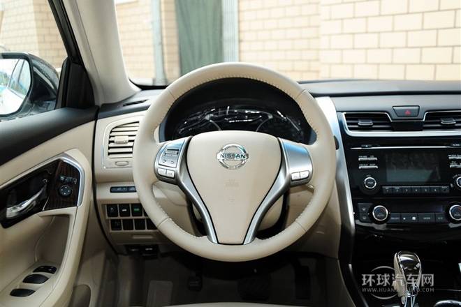 2013款 2.0L XL舒適版