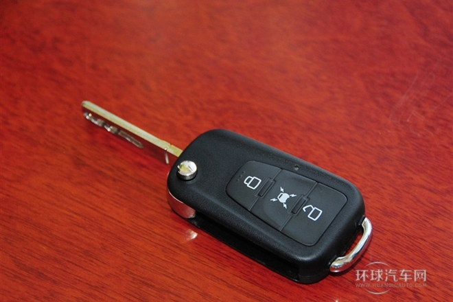 2013款 1.8T 4WD 自動豪域版