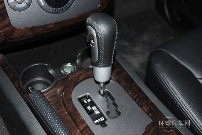 2013款 1.8T 4WD 自動豪域版