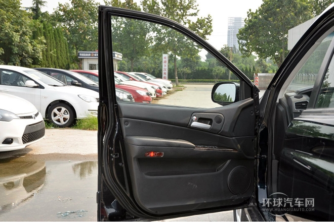 2013款 3.2L 4WD 自動尊域版