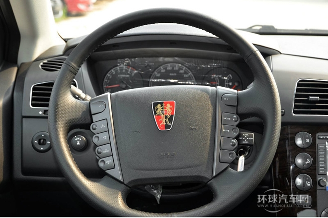 2013款 3.2L 4WD 自動尊域版