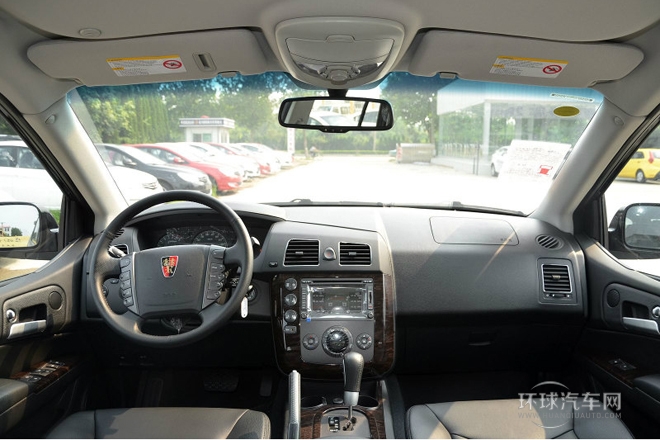 2013款 3.2L 4WD 自動尊域版