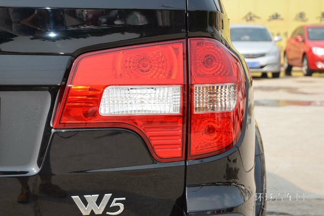 2013款 3.2L 4WD 自動尊域版