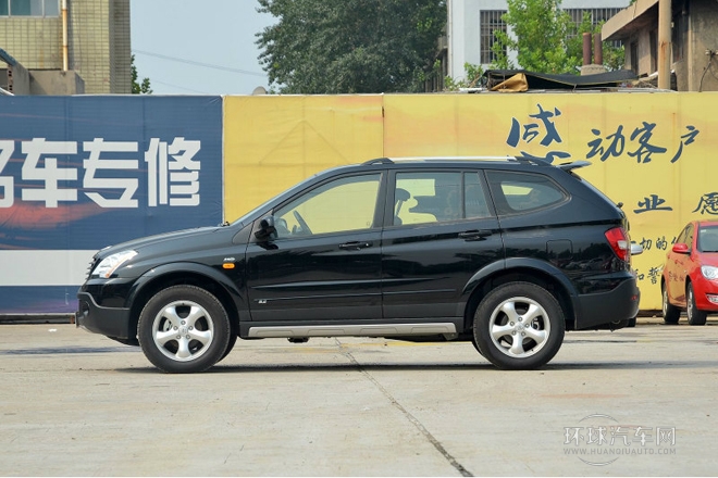 2013款 3.2L 4WD 自動(dòng)尊域版