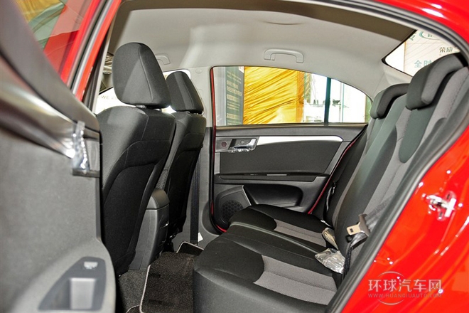 2014款 350 1.5L 手動迅馳版