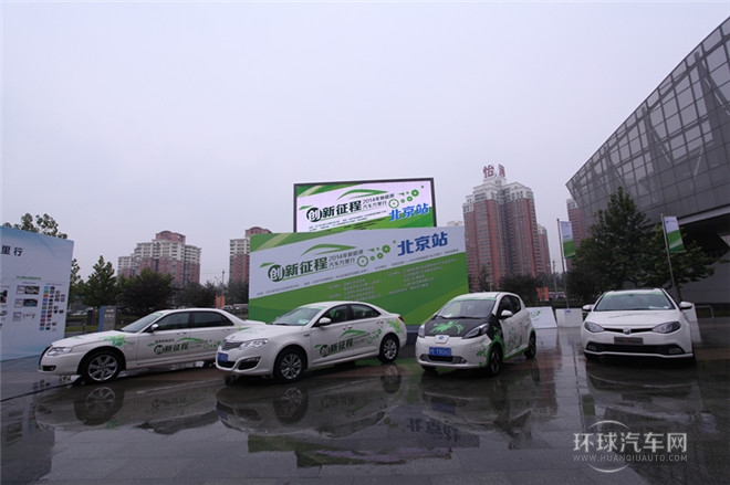 2013款 3.2L 4WD 自動(dòng)尊域版